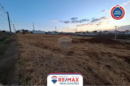 Lote/Terreno à venda, 220m² no Jardim Itamarati, Patos de Minas