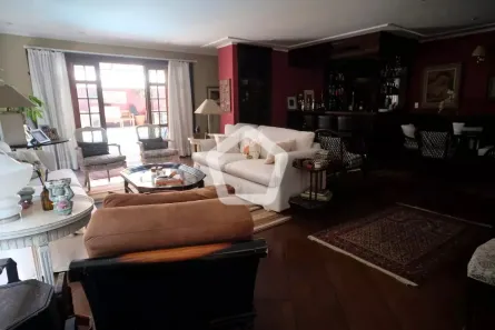 Casa com 10 Quartos à venda, 208m² no Vila Madalena, São Paulo