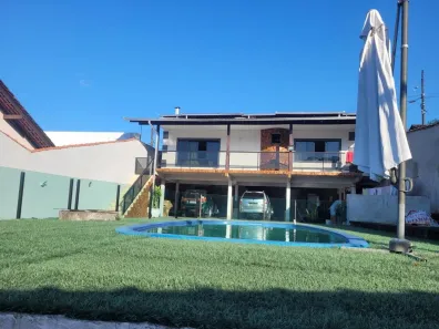 Casa com 2 Quartos à venda, 120m² no João Costa, Joinville