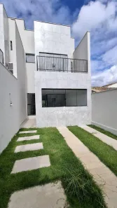 Casa com 3 Quartos à venda, 143m² no Jardim Amália, Volta Redonda