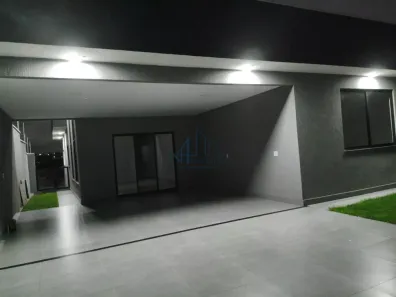 Sobrado com 3 Quartos à venda, 240m² no Garavelo Residencial Park, Aparecida de Goiânia