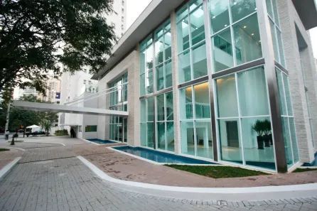 Apartamento com 4 Quartos para alugar, 336m² no Vila Uberabinha, São Paulo