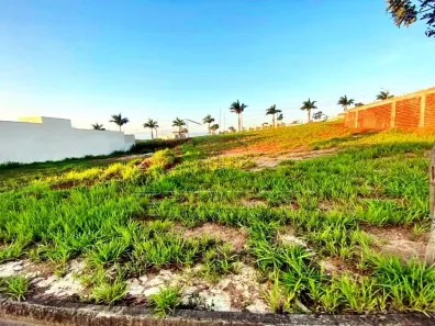 Lote/Terreno à venda, 250m² no , Salto de Pirapora