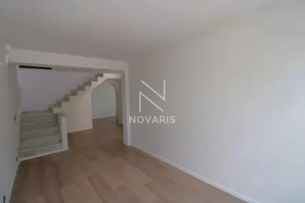 Sobrado com 4 Quartos à venda, 400m² no Jardim Umuarama, São Paulo