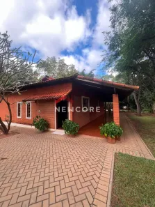 Casa de Condomínio com 3 Quartos à venda, 180m² no , Guapiaçu