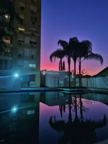 Apartamento com 2 Quartos à venda, 62m² no Vila Ipiranga, Porto Alegre