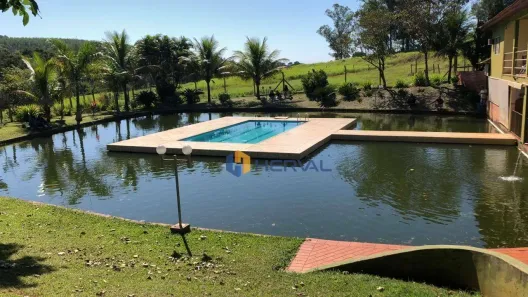 Fazenda/Sítio com 4 Quartos à venda, 48400m² no Centro, Mandaguaçu