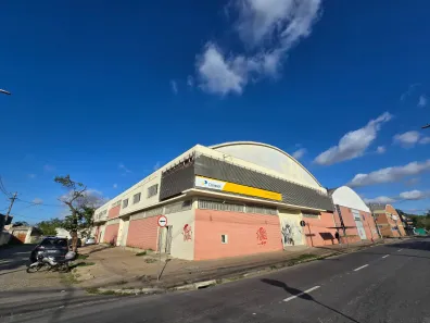 Galpão/Depósito/Armazém para alugar, 2000m² no Navegantes, Porto Alegre