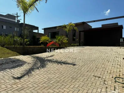 Casa de Condomínio com 3 Quartos à venda, 220m² no Village Araçoiaba, Araçoiaba da Serra