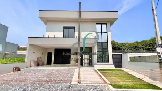 Casa com 3 Quartos à venda, 275m² no Pinheiro, Valinhos