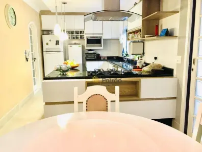 Sobrado com 3 Quartos à venda, 300m² no Nova Petrópolis, São Bernardo do Campo
