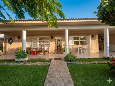 Casa com 6 Quartos à venda, 275m² no , Xangri-Lá