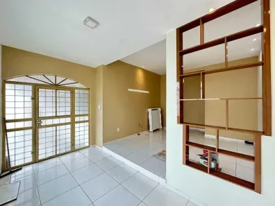 Casa com 3 Quartos para venda ou aluguel, 130m² no Cidade Nova, Manaus
