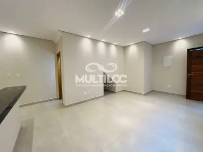 Casa com 2 Quartos para alugar, 75m² no Marapé, Santos