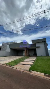Casa de Condomínio com 3 Quartos à venda, 230m² no Parque Residencial Nazaré, Botucatu