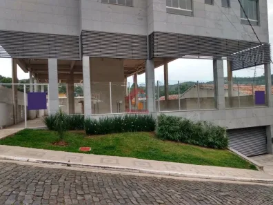 Ponto Comercial à venda, 300m² no Centro, Nova Lima