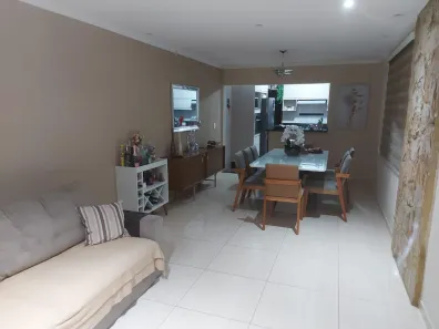 Casa com 3 Quartos à venda, 165m² no Cidade Martins, Guarulhos