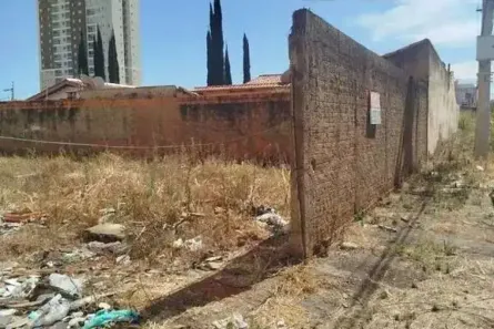 Lote/Terreno à venda, 450m² no Jardim Bandeirante, Anápolis