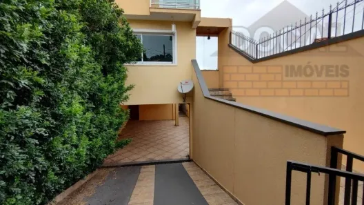 Sobrado com 3 Quartos à venda, 184m² no Parque Assunção, Taboão da Serra