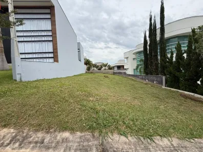 Lote/Terreno à venda, 360m² no Swiss Park, Campinas