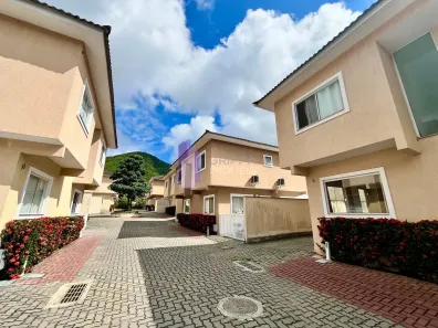 Casa de Condomínio com 2 Quartos à venda, 76m² no Engenho do Mato, Niterói