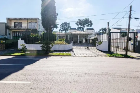 Imóvel Comercial com 7 Quartos para alugar, 308m² no Mercês, Curitiba