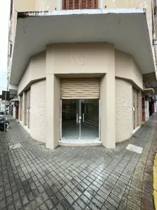 Ponto Comercial para alugar, 100m² no Centro, Guaratinguetá