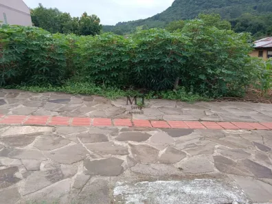 Lote/Terreno à venda, 450m² no Floresta, Picada Café