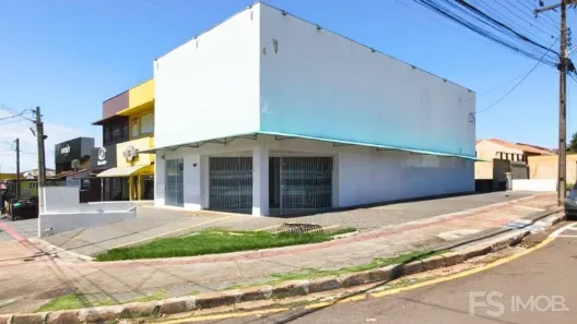 Ponto Comercial para alugar, 220m² no Antares, Londrina