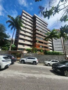 Apartamento com 4 Quartos para alugar, 280m² no Meireles, Fortaleza
