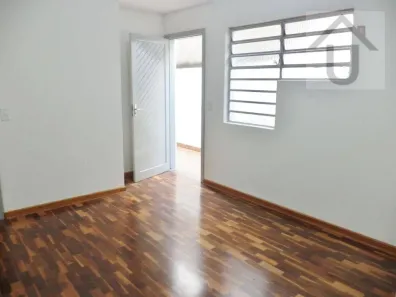 Casa com 2 Quartos para alugar, 90m² no Vila Tiradentes, São Paulo