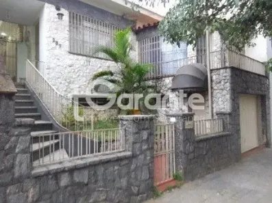 Casa com 3 Quartos para venda ou aluguel, 210m² no Saúde, São Paulo