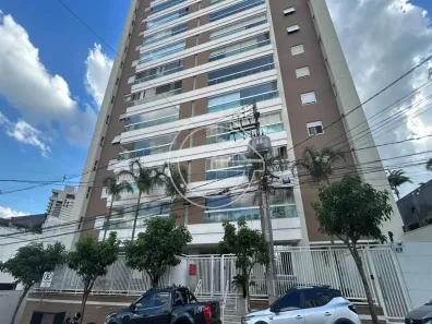 Apartamento com 3 Quartos para alugar, 10m² no Centro, Marília