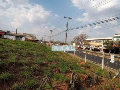 Lote/Terreno à venda, 2426m² no Parque Bom Retiro, Paulínia