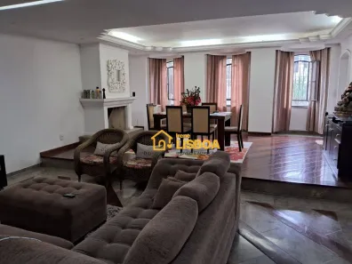 Sobrado com 4 Quartos à venda, 365m² no Jardim Textil, São Paulo