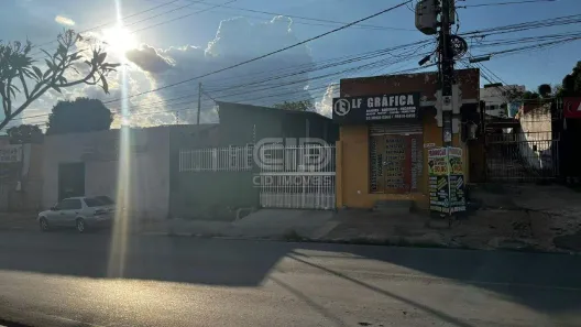Imóvel Comercial à venda, 227m² no Dom Aquino, Cuiabá