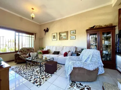 Casa com 3 Quartos à venda, 240m² no Vila Conceição, Porto Alegre