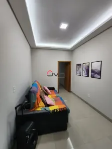 Casa com 2 Quartos à venda, 78m² no Jardim Europa, Uberlândia
