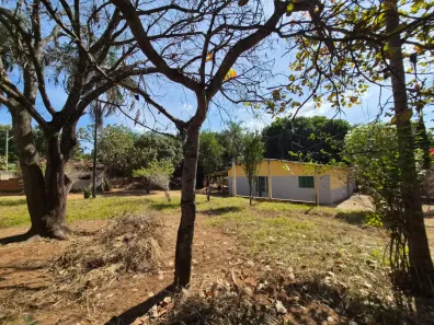 Fazenda/Sítio com 3 Quartos à venda, 1987m² no , Abadia de Goiás