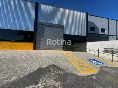Galpão/Depósito/Armazém para alugar, 260m² no Alto Umuarama, Uberlândia