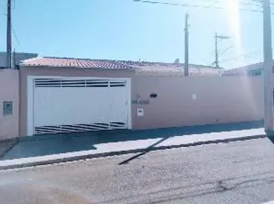 Casa com 2 Quartos à venda, 177m² no Jardim Jockey Clube, São Carlos
