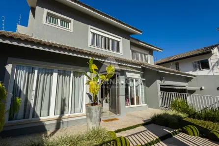 Casa com 3 Quartos para alugar, 320m² no Estrela, Ponta Grossa