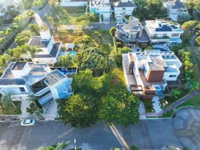 Lote/Terreno à venda, 600m² no Jurerê Internacional, Florianópolis