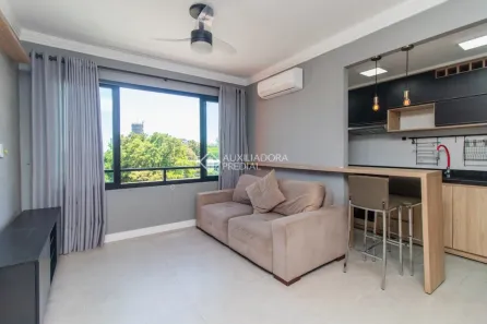 Apartamento com 2 Quartos à venda, 59m² no Camaquã, Porto Alegre