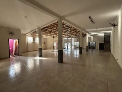 Ponto Comercial com 4 Quartos para alugar, 471m² no Vila Industrial, Piracicaba