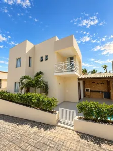 Sobrado com 4 Quartos para alugar, 300m² no Ipitanga, Lauro de Freitas