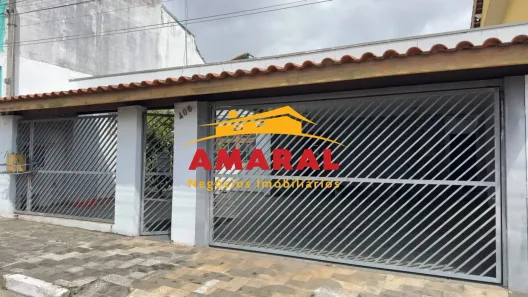 Casa com 3 Quartos à venda, 214m² no Vila Figueira, Suzano