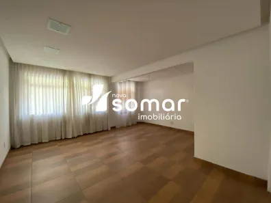 Apartamento com 3 Quartos para alugar, 160m² no Centro, Divinópolis