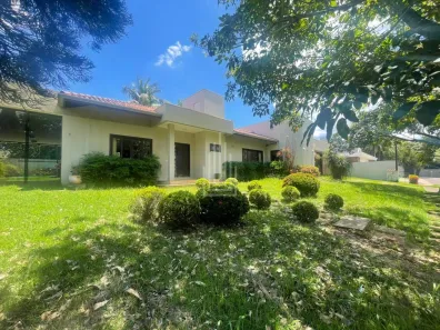 Casa com 2 Quartos à venda, 650m² no Bourbon, Foz do Iguaçu