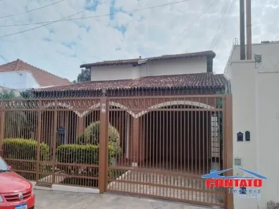 Casa com 4 Quartos para alugar, 230m² no Centro, São Carlos